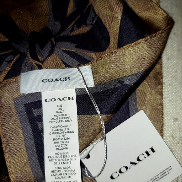 Coach NWT Signature Square Silk Bow Scarf in Medium Khaki and Black 23"Sq - Picture 13 of 14